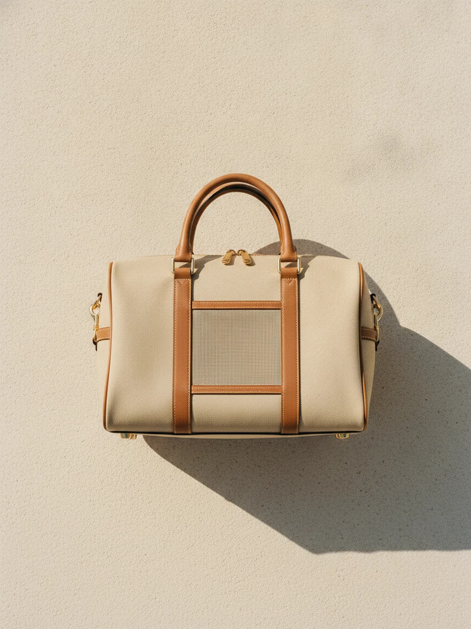 Bravura Travel Carrier, image 4 of 6